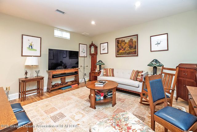 377 Linn Road, Williamston, MI 48895