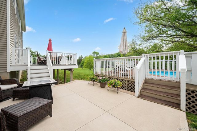 19 Pirog Road, Pine Bush, NY 12566