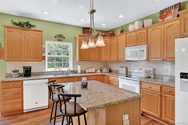 19 Pirog Road, Pine Bush, NY 12566
