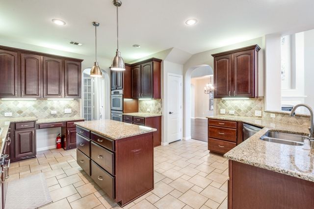 3250 Woodbine Trail, Frisco, TX 75034