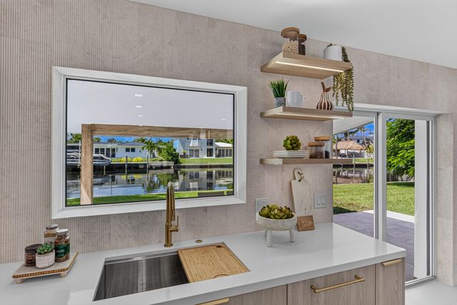 259 SE 4TH Avenue, Pompano Beach, FL 33060
