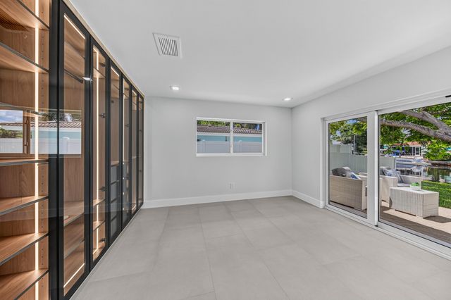 259 SE 4TH Avenue, Pompano Beach, FL 33060