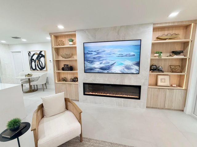 259 SE 4TH Avenue, Pompano Beach, FL 33060