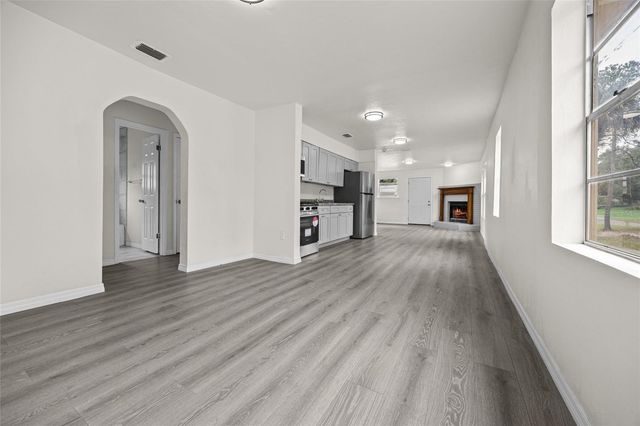 2203 NE 8TH AVENUE, Gainesville, FL 32641