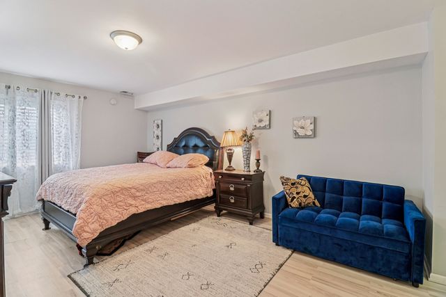 3300 N Carriageway Drive 309, Arlington Heights, IL 60004