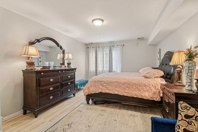 3300 N Carriageway Drive 309, Arlington Heights, IL 60004