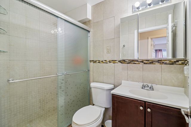 3300 N Carriageway Drive 309, Arlington Heights, IL 60004