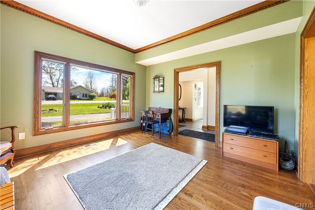 1881 Old Seneca, Skaneateles, NY 13108