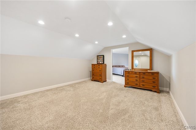 1881 Old Seneca, Skaneateles, NY 13108