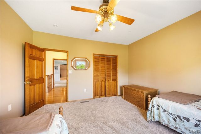 1881 Old Seneca, Skaneateles, NY 13108