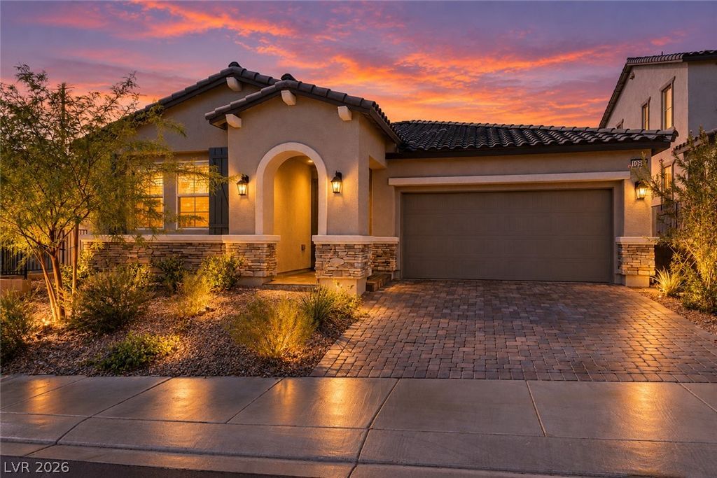 10925 Cilantro Avenue, Las Vegas, NV 89166 — exterior