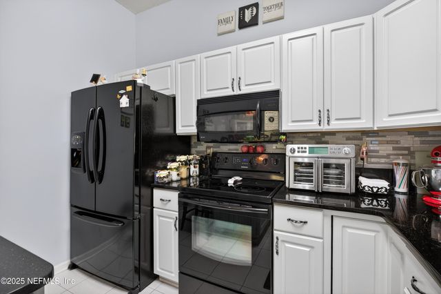 12657 ASHGLEN Drive S, Jacksonville, FL 32224