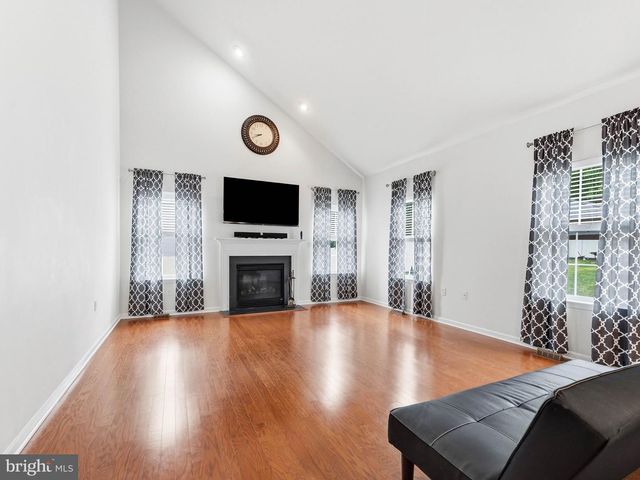 24 ETTIE DR, Millville, NJ 08332