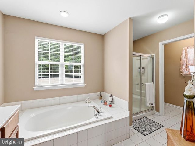 24 ETTIE DR, Millville, NJ 08332