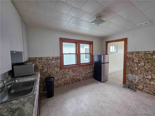 28 Blum Avenue, Buffalo, NY 14216