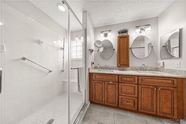 9482 SW 93rd Loop, Ocala, FL 34481