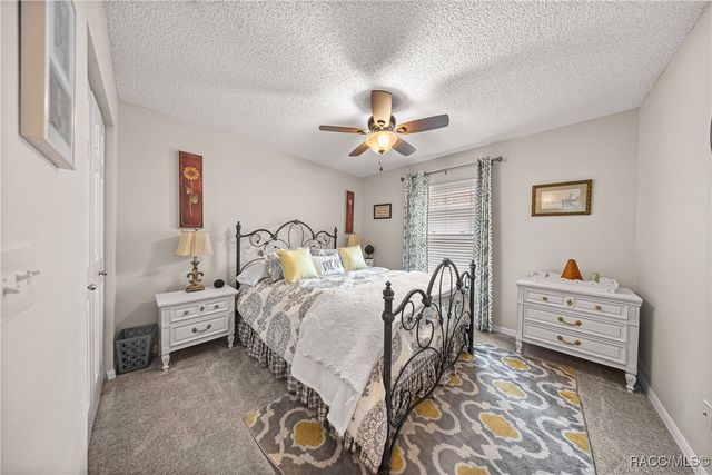 9482 SW 93rd Loop, Ocala, FL 34481