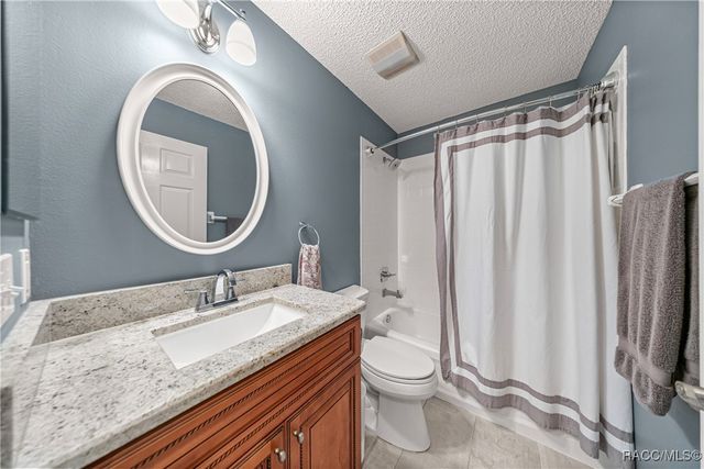 9482 SW 93rd Loop, Ocala, FL 34481