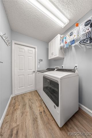 9482 SW 93rd Loop, Ocala, FL 34481