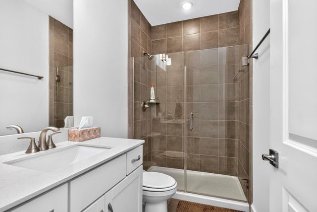 5018 Poplar Farms Dr, Franklin, TN 37067