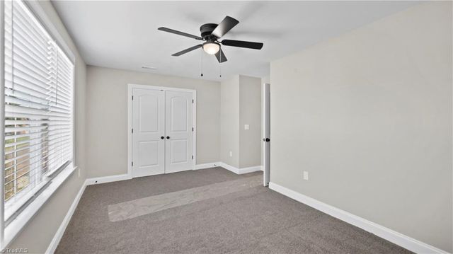 135 Glasmere Court, Winston-salem, NC 27101