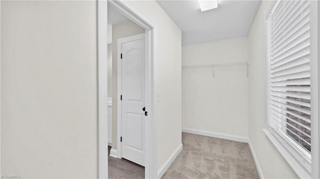 135 Glasmere Court, Winston-salem, NC 27101