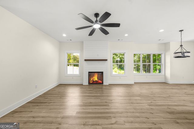 176 Paige Street, Dallas, GA 30132