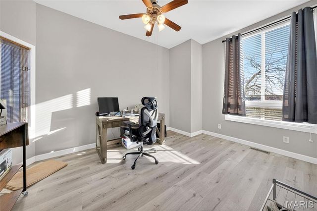 28 Columbus Square Drive, St Louis, MO 63101