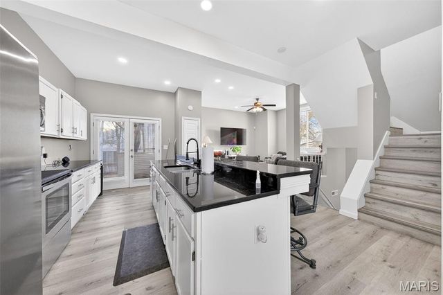 28 Columbus Square Drive, St Louis, MO 63101