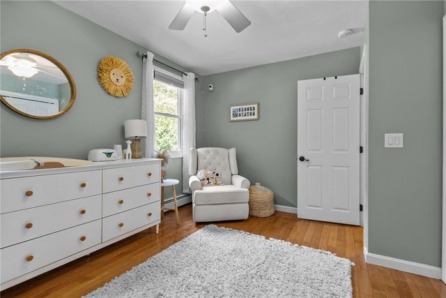 20 Oakridge Drive, Cranston, RI 02921