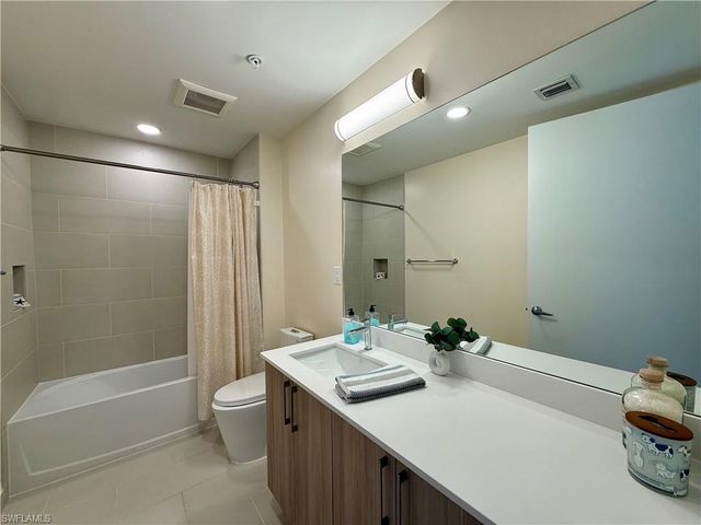 26589 Rosewood Pointe DR A-203, Bonita Springs, FL 34135