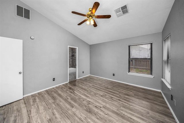 1622 SE Hillcrest Ave, Lawton, OK 73501