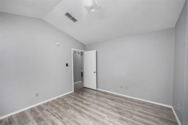 1622 SE Hillcrest Ave, Lawton, OK 73501