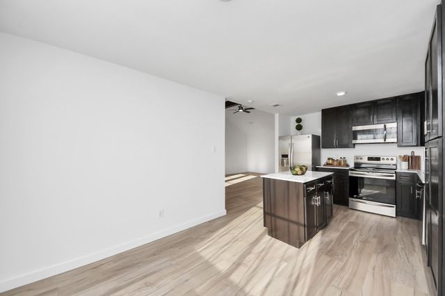 4203 Fielder Green Lane, Richmond, TX 77469