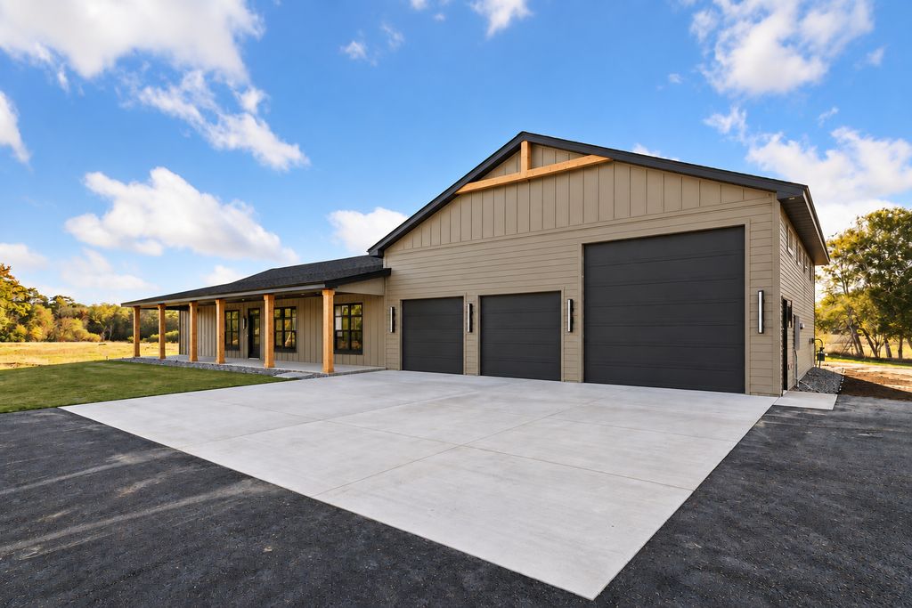 22030 Edison Street NE, East Bethel, MN 55011 — photo 2