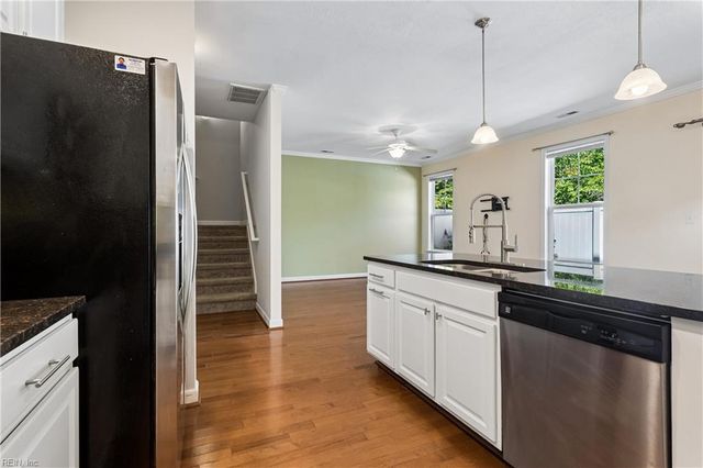 5520 Parish Turn PL, Virginia Beach, VA 23455