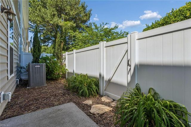 5520 Parish Turn PL, Virginia Beach, VA 23455