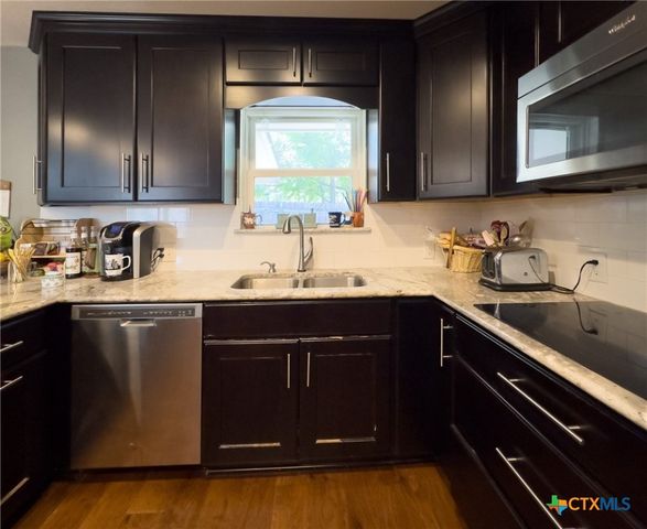 105 Oakmont Court, Harker Heights, TX 76548