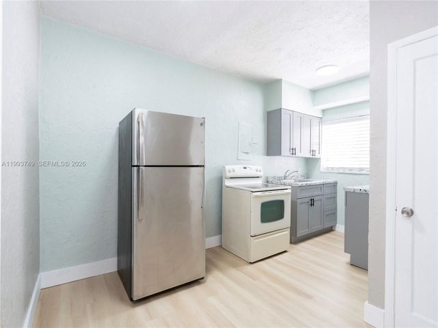 7635 Dickens Ave 3, Miami Beach, FL 33141