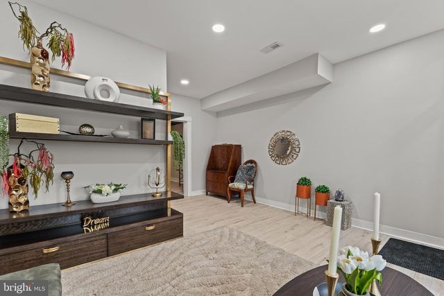 2022 W FAYETTE ST, Baltimore, MD 21223