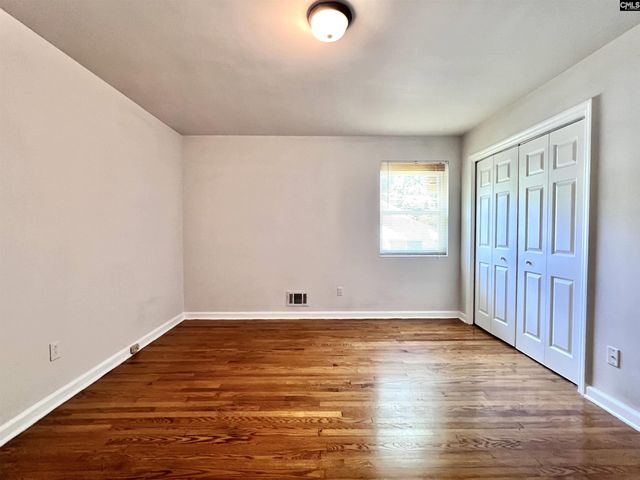 127 Whispering Pines Circle, Columbia, SC 29205