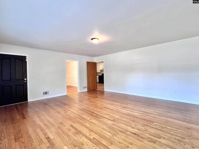127 Whispering Pines Circle, Columbia, SC 29205