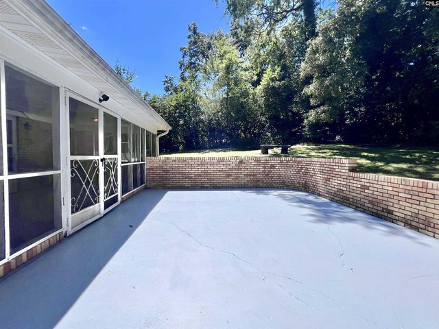 127 Whispering Pines Circle, Columbia, SC 29205