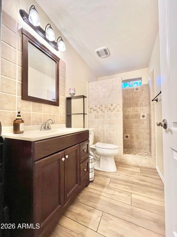 6914 S 22nd Lane, Phoenix, AZ 85041