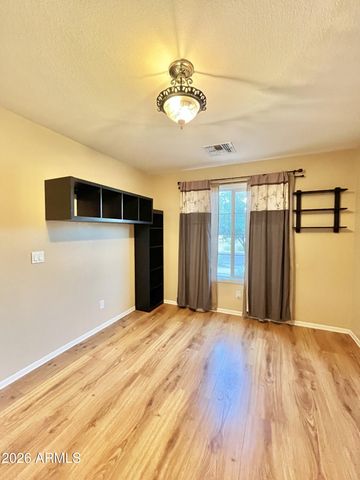 6914 S 22nd Lane, Phoenix, AZ 85041