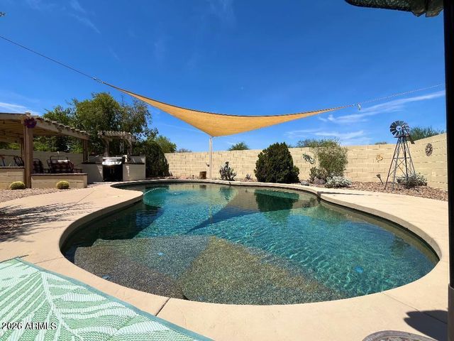 6914 S 22nd Lane, Phoenix, AZ 85041