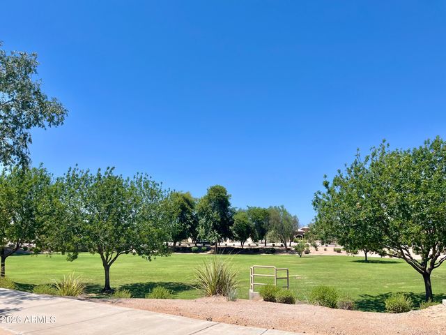 6914 S 22nd Lane, Phoenix, AZ 85041