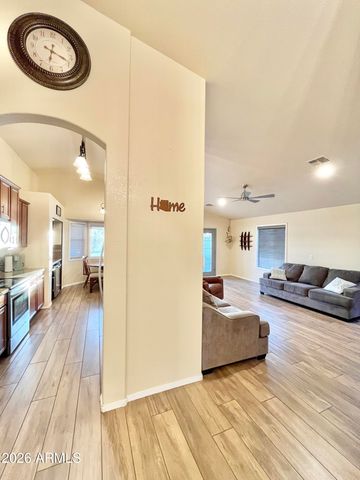 6914 S 22nd Lane, Phoenix, AZ 85041