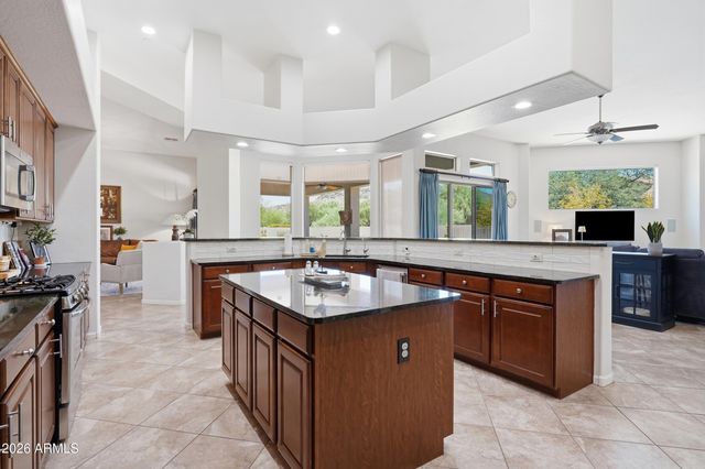 9132 W BAJADA Road, Peoria, AZ 85383