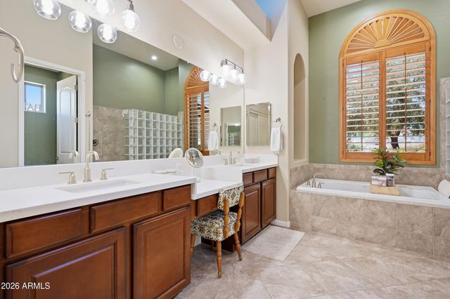9132 W BAJADA Road, Peoria, AZ 85383